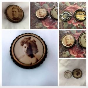A pair of Antique Victorian photo brooches .